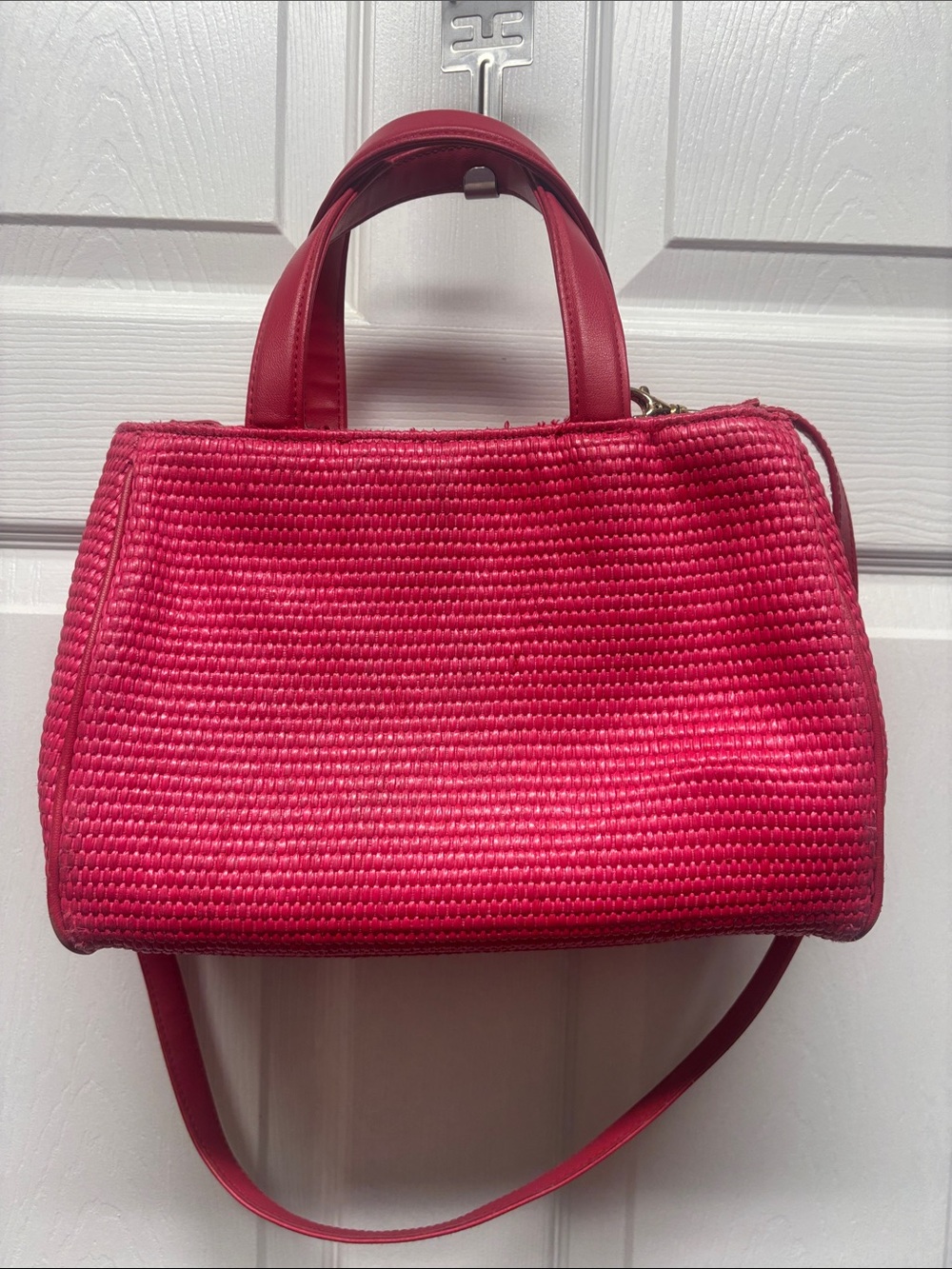 Liz Claiborne Hot Pink Woven Shoulder Tote